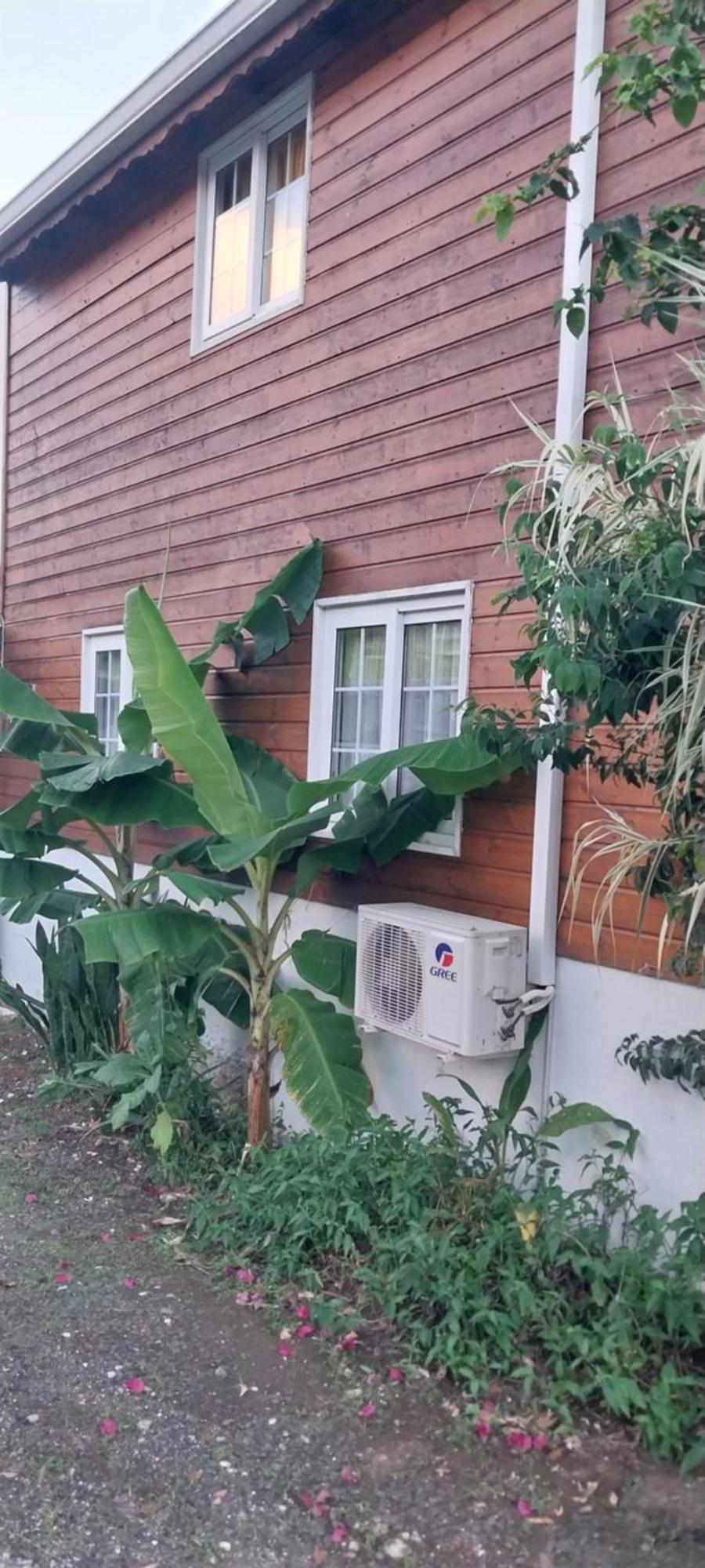 Le Cosy Bungalow De Lili / 5Min De L'Aeroport Les Abymes Exteriör bild